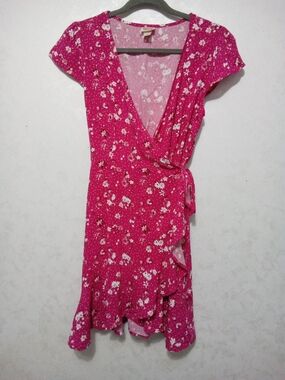 Mossimo Pink Floral Faux-Wrap Ruffle Hem Mini Dress, Size Small
